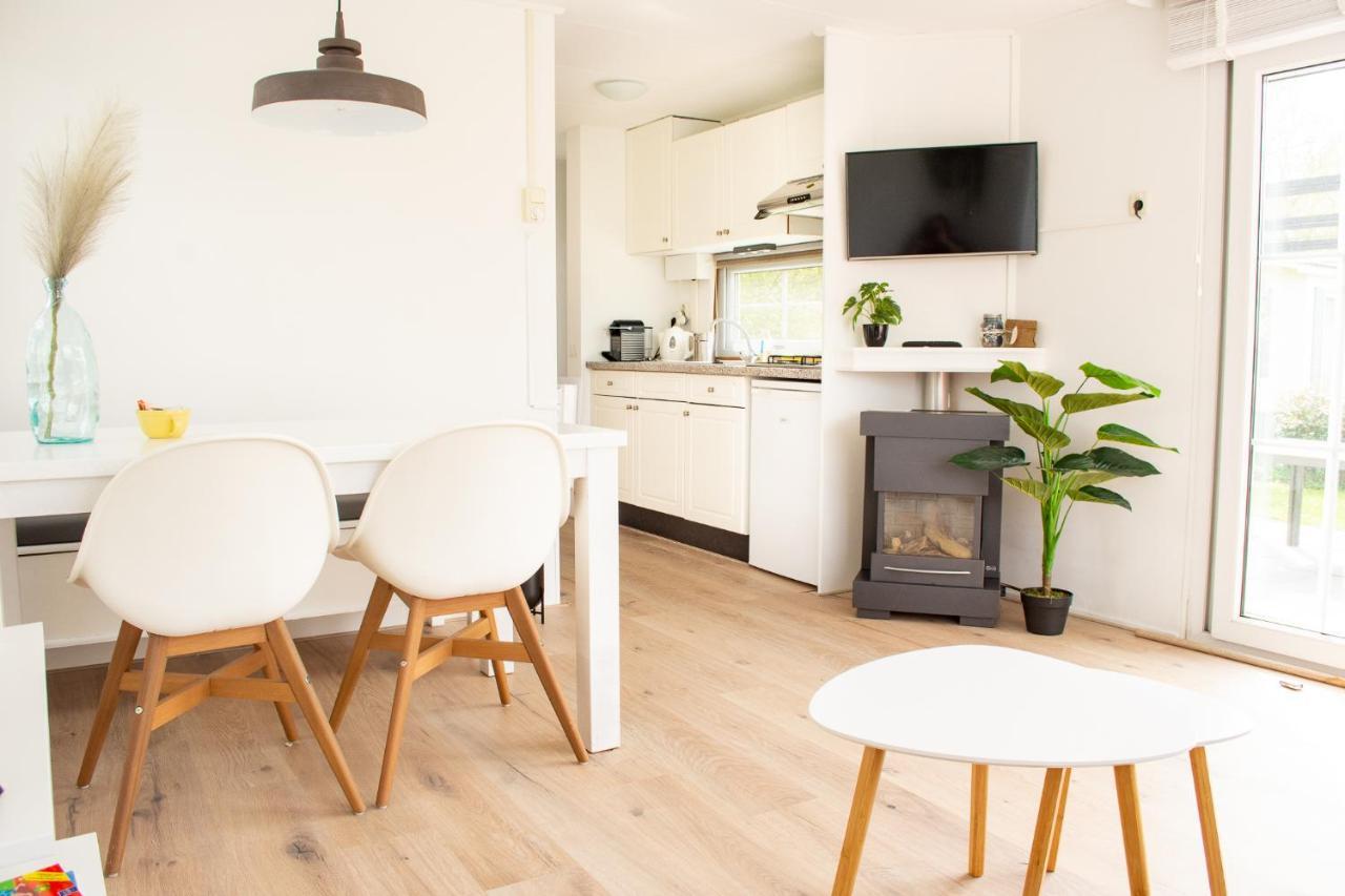 Chalet 't zeeuwse genot Baarland Buitenkant foto